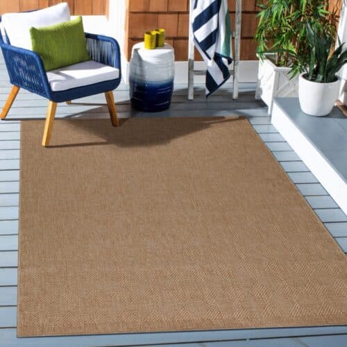 Elizabeth Indendørs/Udendørs Gulvtæppe i Beige med Simpelt Diamand Mønster fra Rugs by Uniquebeds Home & Living | Flere Størrelser
