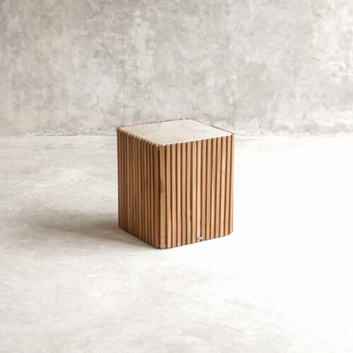 Køln Hjørnebord Med Marmorplade Og Teaktræs Stel Fra Hundevad & Co | L40Xb40Xh45Cm - 3319