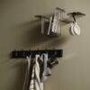 BRAVA Hylde i Metal med Sort/Krom/Messing Finish fra Nordal | 54x13x26 cm | Flere Farver hos uniquebeds, home & living - Billede 5