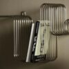 BRAVA Hylde i Metal med Sort/Krom/Messing Finish fra Nordal | 54x13x26 cm | Flere Farver hos uniquebeds, home & living - Billede 6