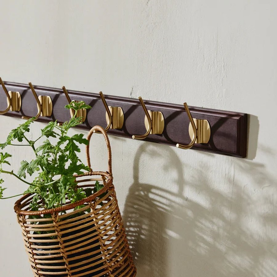 EDGY Knagerække i Mørkebrun MDF med Messinglook Knager fra Nordal | 3/6/8 Knager | 30/60/90x7x6,5 cm hos uniquebeds, home & living - Billede 7