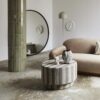 LADOGA Puf i Stribet Beige/Grå Hør fra Nordal | Ø68x42 cm hos uniquebeds, home & living - Billede 3