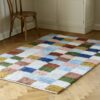 PAKKA Gulvtæppe i Uldblanding med Patchwork Mønster fra Nordal | 140x200 cm | Multifarvet hos uniquebeds, home & living - Billede 2