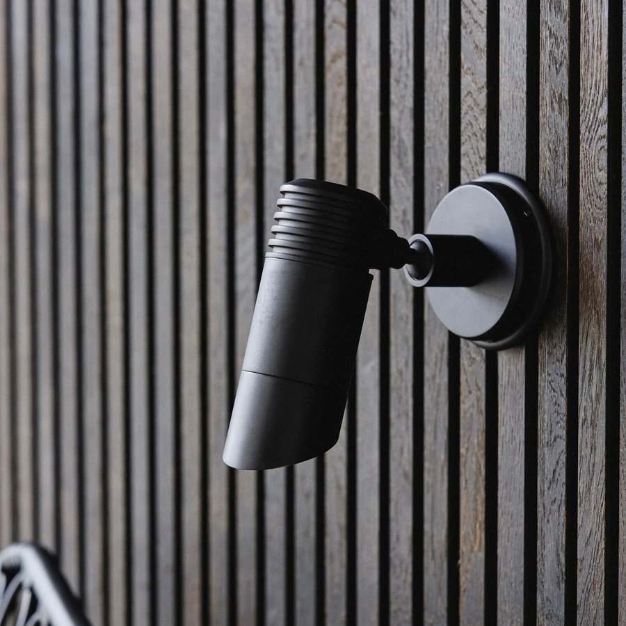 BRAGI Udendørs Væglampe/Spotlys i 100% Messing med Mat Sort Finish fra Nordal | Udendørs | Sort hos uniquebeds, home & living - Billede 2