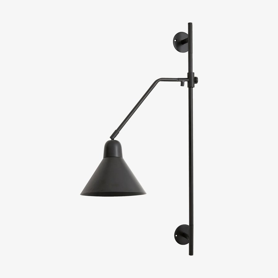 BUCK Væglampe i Sortlakeret Metal fra Nordal | 47x82, Skærmen er Ø20 cm | Sort hos uniquebeds, home & living - Billede 1
